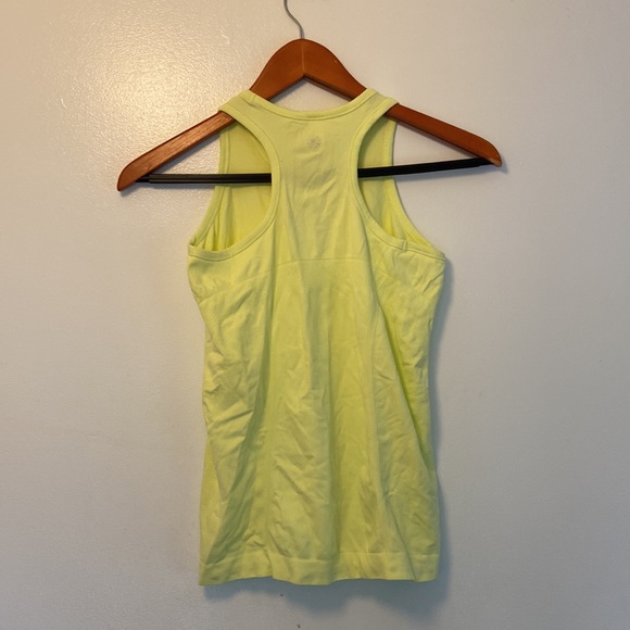 LIKE NEW ATHLETA GIRLS Yellow Tank Top Sz. L/12 - Picture 5 of 5